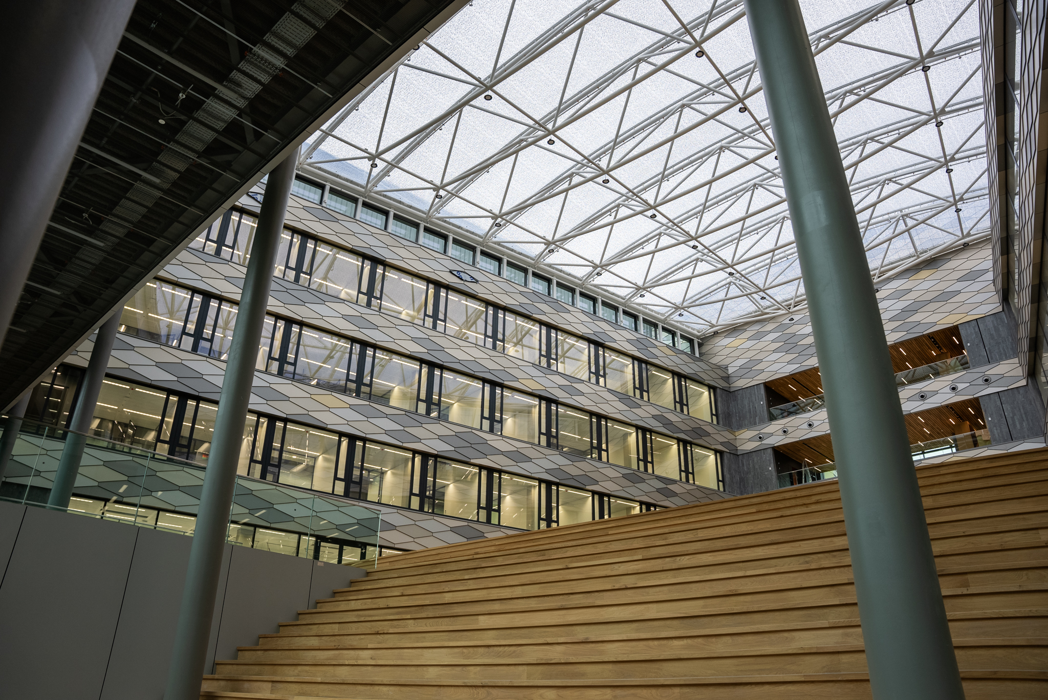 Innovatief en toekomstbestendig Feringa gebouw op de Zernike Campus in Groningen